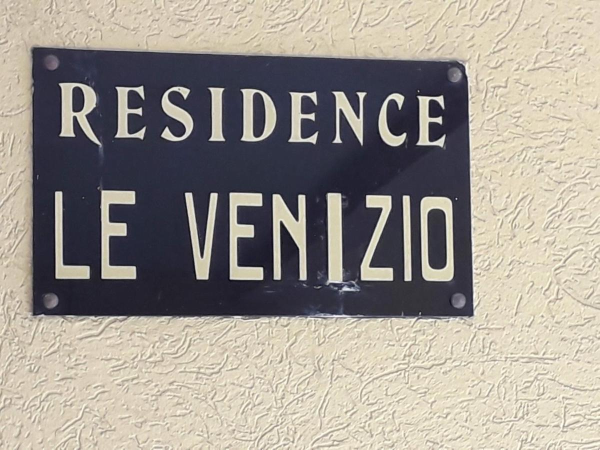 Le Venizio - Classe 2 Etoiles - T2 Climatise, Avec Terrasse, Parking, Pret De Velos, 10 Minutes A Pied Gare Et Centre Ville Сет Екстер'єр фото